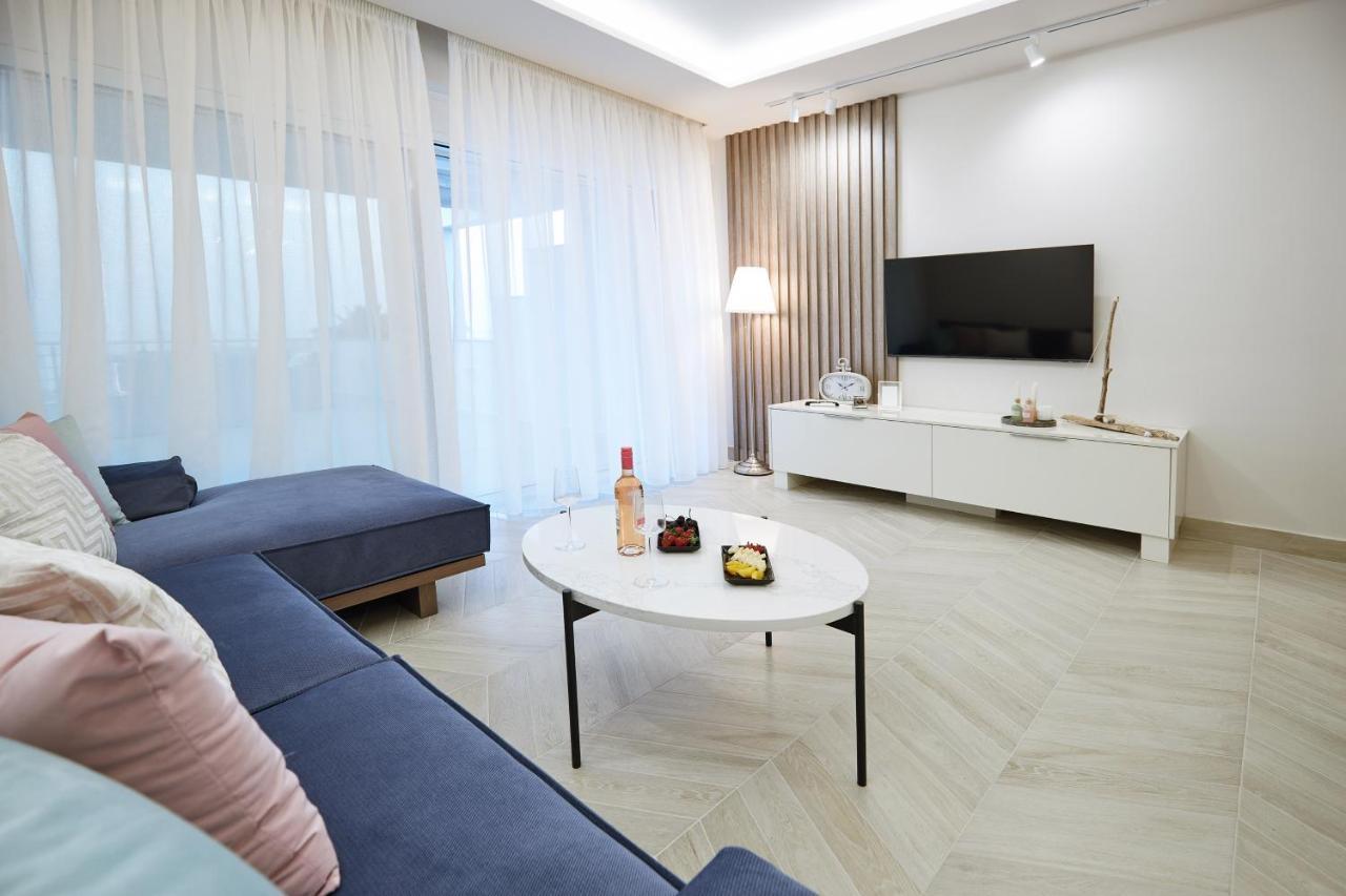شقة Horizon Seaside Living Nea Iraklitsa المظهر الخارجي الصورة